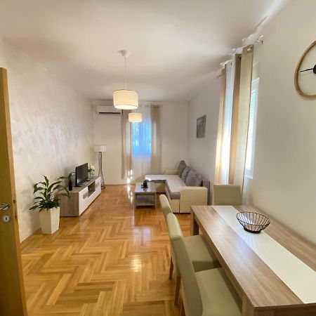 Apartman A&M Tivat Dış mekan fotoğraf