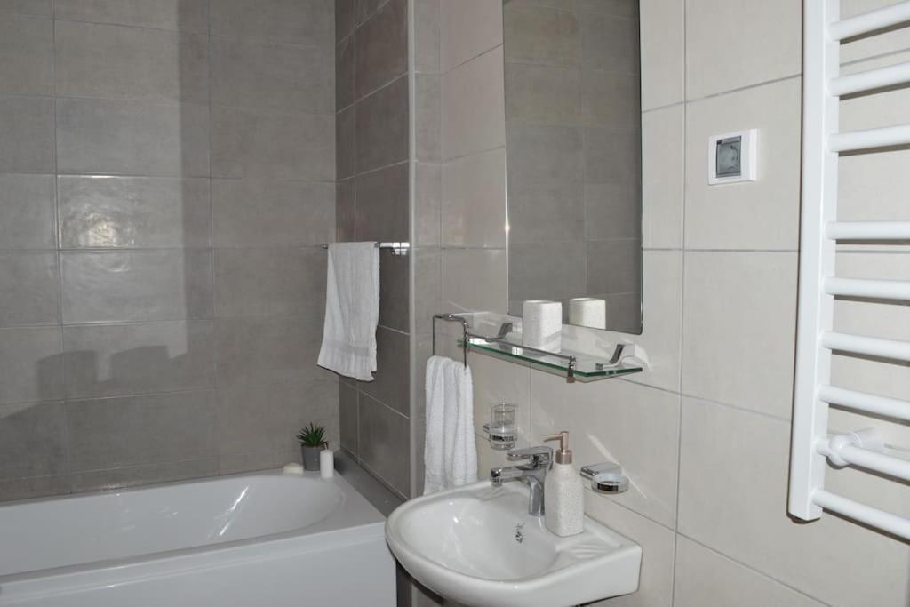 Apartman A&M Tivat Dış mekan fotoğraf