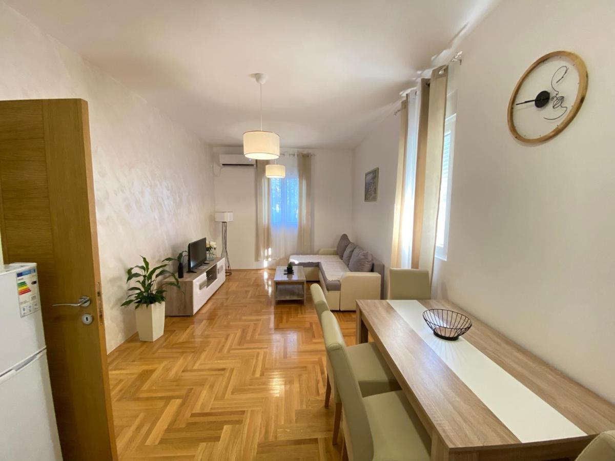 Apartman A&M Tivat Dış mekan fotoğraf